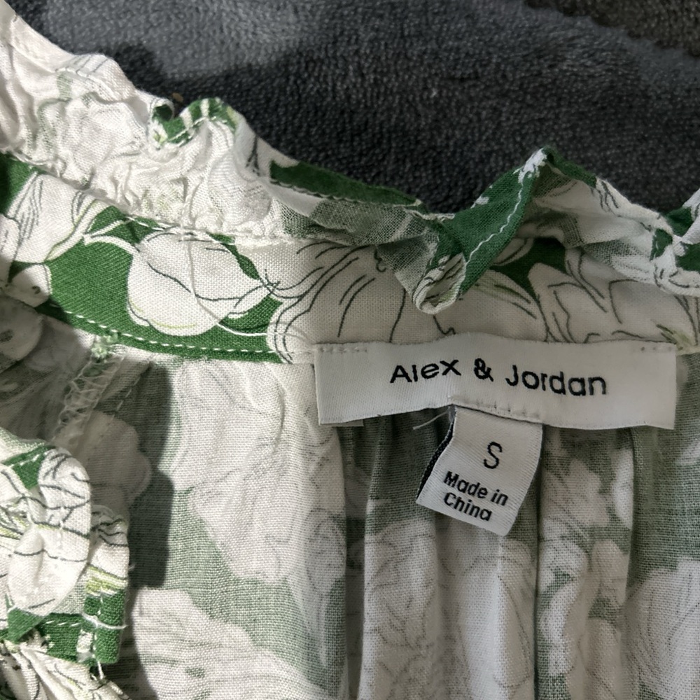Alex & Jordan blouse - Picture 2 of 3